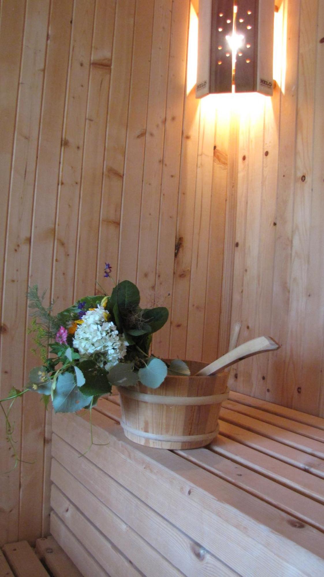 Guest House Ongal กรูชูนา ภายนอก รูปภาพ